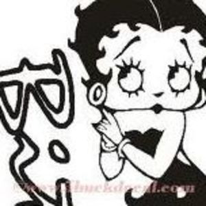 Meet your Posher, Connie